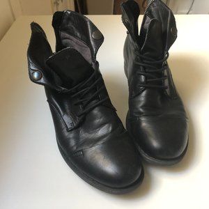Miz Mooz womens size 7 black back zip leather bootie